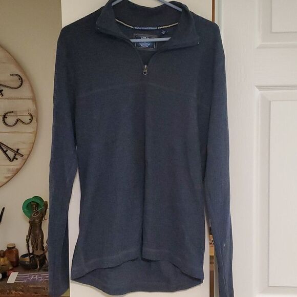 Men's long sleeved,  zip neck, collared shirt - Picture 1 of 5